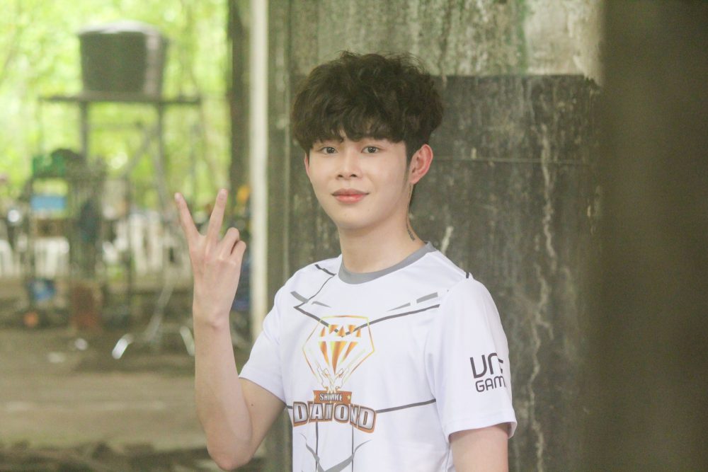 Độc quyền: Hé lộ hình ảnh thú vị của tuyển thủ Việt trong những ngày không thi đấu tại PMSL - Ảnh 3.