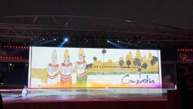 SEA Games 31 chính thức khai mạc, hé lộ sân khấu hoành tráng của 2 bộ môn Esports đầu tiên - Ảnh 5. SEA Games 31 chính thức khai mạc, hé lộ sân khấu hoành tráng của 2 bộ môn Esports đầu tiên - Ảnh 5.