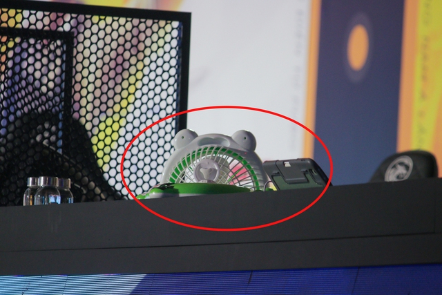 Hé lộ sân khấu cực “chất của PUBG Mobile trước thềm đấu giải, BTC tinh tế đến mức quan tâm đến cả chi tiết này - Ảnh 11.