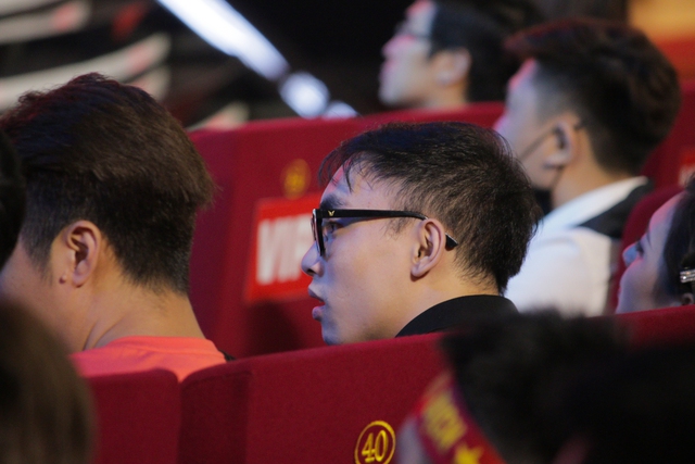 Fan Liên Quân thất thần trước kết quả chung kết tại SEA Games 31, dù nuối tiếc nhưng đáng tự hào! - Ảnh 3. Fan Liên Quân thất thần trước kết quả chung kết tại SEA Games 31, dù nuối tiếc nhưng đáng tự hào! - Ảnh 3.