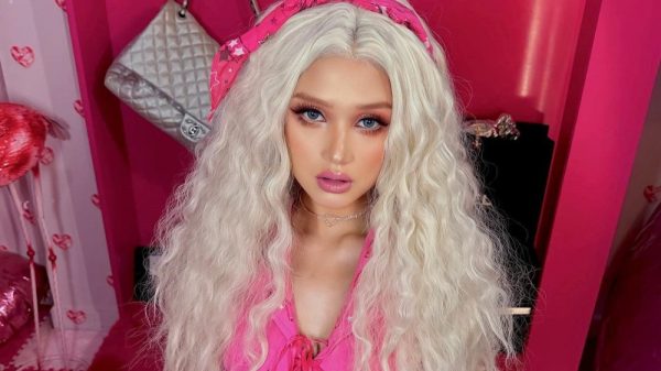 Xoài Non hóa thân thành nàng công chúa với vẻ xinh đẹp như xé truyện bước ra kk 2 jpg