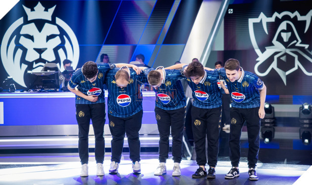 Mad Lions KOI Fresskowy