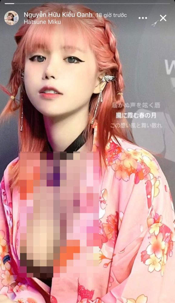 Từng bị 'xua tay' vì mặc hở, nữ streamer khiến fan phải 'hối hận' - Ảnh 3. Từng bị 'xua tay' vì mặc hở, nữ streamer khiến fan phải 'hối hận' - Ảnh 3.