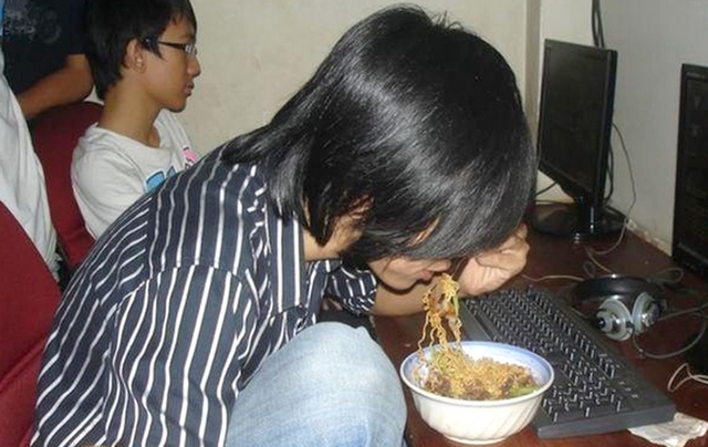 Hot girl Hàn đăng đàn một câu khó tin về món ăn khoái khẩu của game thủ Việt - Ảnh 3. Hot girl Hàn đăng đàn một câu khó tin về món ăn khoái khẩu của game thủ Việt - Ảnh 3.