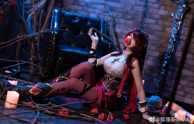 Nhan sắc nữ game thủ Genshin Impact khiến CĐM phải zoom ngay lập tức vì thấy phần trên thiếu... phụ kiện - Ảnh 12. Nhan sắc nữ game thủ Genshin Impact khiến CĐM phải zoom ngay lập tức vì thấy phần trên thiếu... phụ kiện - Ảnh 12.