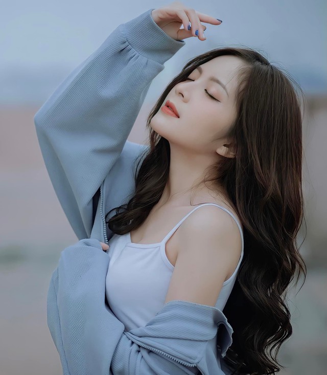 Cô nàng hot girl VTV nhỏ mà có võ cùng nhan sắc từng làm điêu đứng hàng triệu anh em và động thái gần đây nhất gây chú ý - Ảnh 11. Cô nàng hot girl VTV nhỏ mà có võ cùng nhan sắc từng làm điêu đứng hàng triệu anh em và động thái gần đây nhất gây chú ý - Ảnh 11.