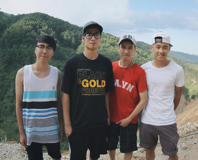 Những Vlogger nổi tiếng thế hệ 8x và 9x, thời kỳ MXH không đảo điên bởi các idol Tóp Tóp như Thông Soái Ca - Ảnh 2. Những Vlogger nổi tiếng thế hệ 8x và 9x, thời kỳ MXH không đảo điên bởi các idol Tóp Tóp như Thông Soái Ca - Ảnh 2.