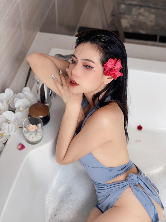 Lên sóng với vòng 1 “lạ mắt, Châm Sứa khẳng định không “dao kéo”, bí quyết là nhờ một “thủ thuật - Ảnh 1. Lên sóng với vòng 1 “lạ mắt, Châm Sứa khẳng định không “dao kéo”, bí quyết là nhờ một “thủ thuật - Ảnh 1.