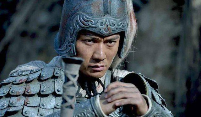 Hành động thâm hiểm với người tri kỷ này, chứng minh Lưu Bị là “cáo già” cực thủ đoạn chứ không hề nhân nghĩa - Ảnh 2. Hành động thâm hiểm với người tri kỷ này, chứng minh Lưu Bị là “cáo già” cực thủ đoạn chứ không hề nhân nghĩa - Ảnh 2.