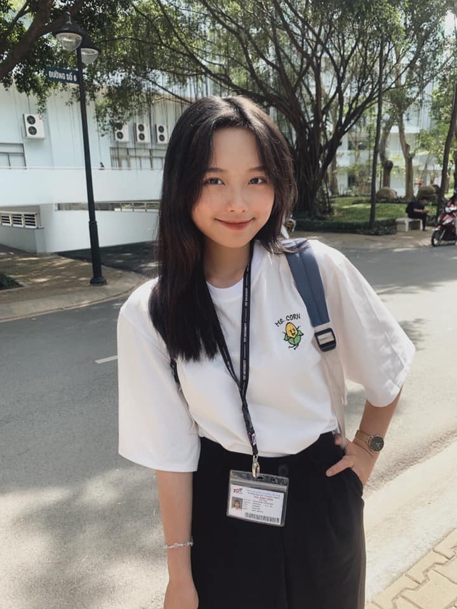 Nữ MC mới nhà Tốc Chiến sắp trình làng: Tuổi trẻ, tài cao, “viral” không phải dạng vừa! - Ảnh 3.