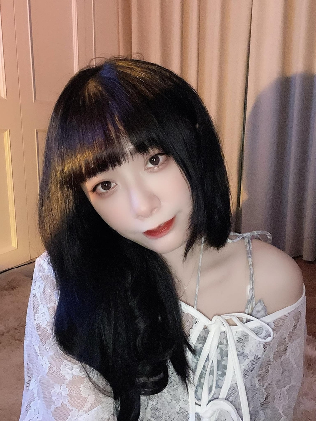 Offline toàn trai xinh gái đẹp, Idol NimoTV cùng hàng loạt gái xinh lộ diện dàn nhan sắc cực phẩm, chân dài nõn nà trong Viễn Chinh Mobile - Ảnh 2. Offline toàn trai xinh gái đẹp, Idol NimoTV cùng hàng loạt gái xinh lộ diện dàn nhan sắc cực phẩm, chân dài nõn nà trong Viễn Chinh Mobile - Ảnh 2.