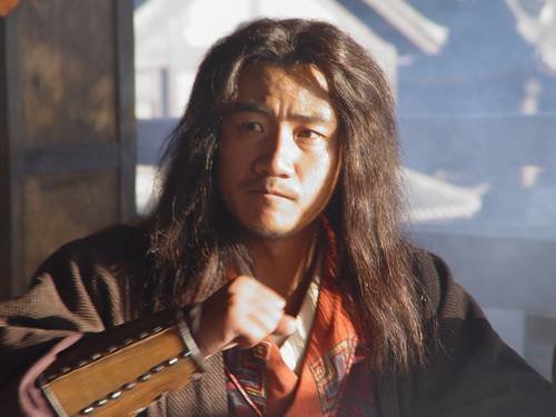 Top 4 nhân vật có màn show trình khủng nhất truyện Kim Dung: Kẻ không phải người, kẻ 1 ngón tay tiếp cả võ lâm, Quá - Kỵ - Xung không có cửa! - Ảnh 5. Top 4 nhân vật có màn show trình khủng nhất truyện Kim Dung: Kẻ không phải người, kẻ 1 ngón tay tiếp cả võ lâm, Quá - Kỵ - Xung không có cửa! - Ảnh 5.