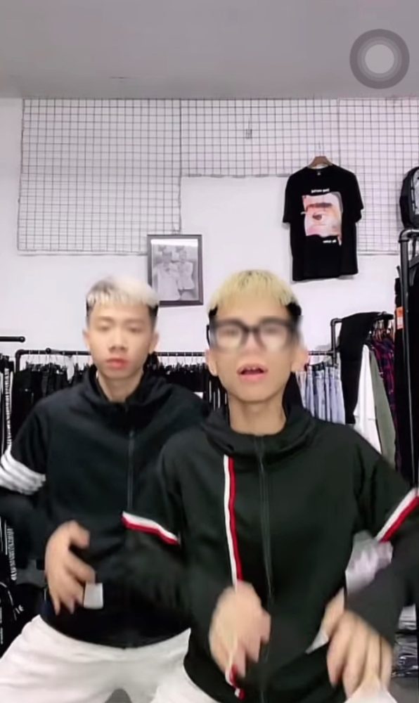 Không phải chơi game hay khoe body, đây mới là “trend” livestream khuấy đảo “Tóp Tóp” - Ảnh 1. Không phải chơi game hay khoe body, đây mới là “trend” livestream khuấy đảo “Tóp Tóp” - Ảnh 1.