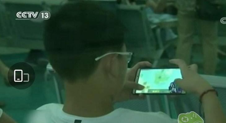 “Niềm vui chẳng tày gang”, người phát trực tiếp có thể gặp tình huống éo le sau khi được fan tặng quà “khủng” - Ảnh 3.