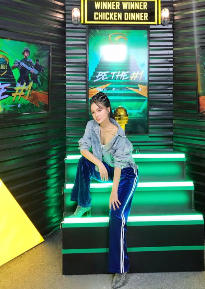 Xuất phát là sinh viên trường Báo, nữ MC Esports tâm sự “chuyện chưa kể trong ngày Báo chí Cách mạng Việt Nam - Ảnh 8. Xuất phát là sinh viên trường Báo, nữ MC Esports tâm sự “chuyện chưa kể trong ngày Báo chí Cách mạng Việt Nam - Ảnh 8.