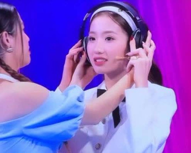 So kè nhan sắc Xoài Non - Huyền 204: Từ mặt mộc đến lên sóng truyền hình đều không bị dìm nhưng body ai nóng bỏng hơn? photo 14 1679723677129848529381 1679800022604 16798000227912006727456