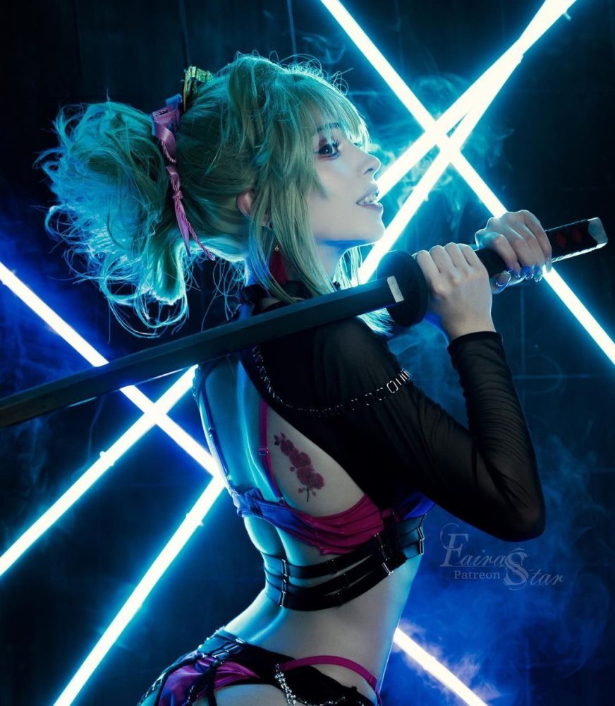 Hot girl khiến fan bỏng mắt, cosplay nhân vật "múi nào ra múi nấy" photo 1700641640197 1700641640332768482258