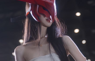 Không phải sản phẩm của AI, Yone đời thường khiến fan game "hoang mang" bởi vòng eo siêu thực photo 1706084734745 1706084735183505997136 69 0 526 732 crop 17060849950541545139320png