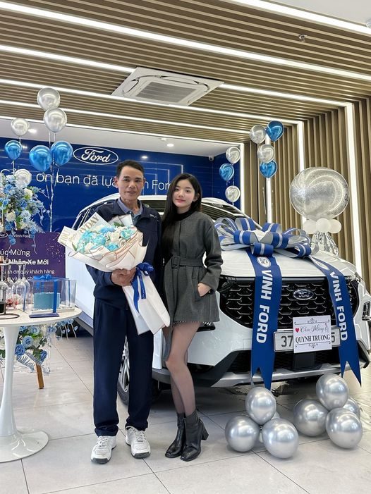 photo-1707364600106 photo-1707364600106