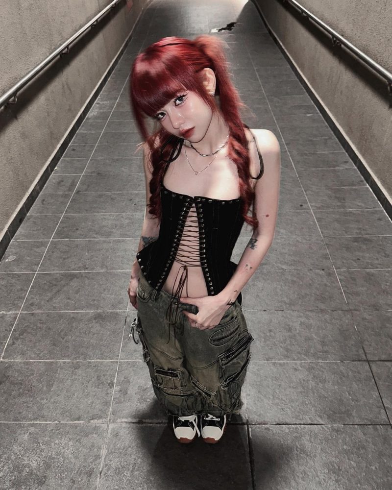 photo-1710904880115 photo-1710904880115