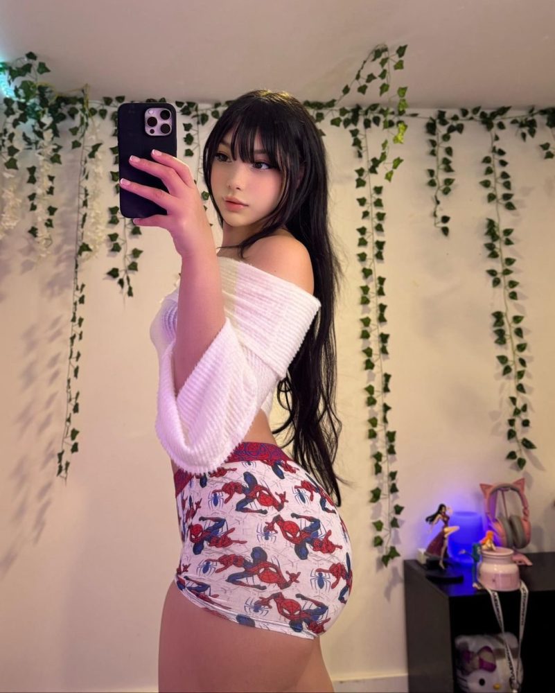 photo-1711940604252 photo-1711940604252