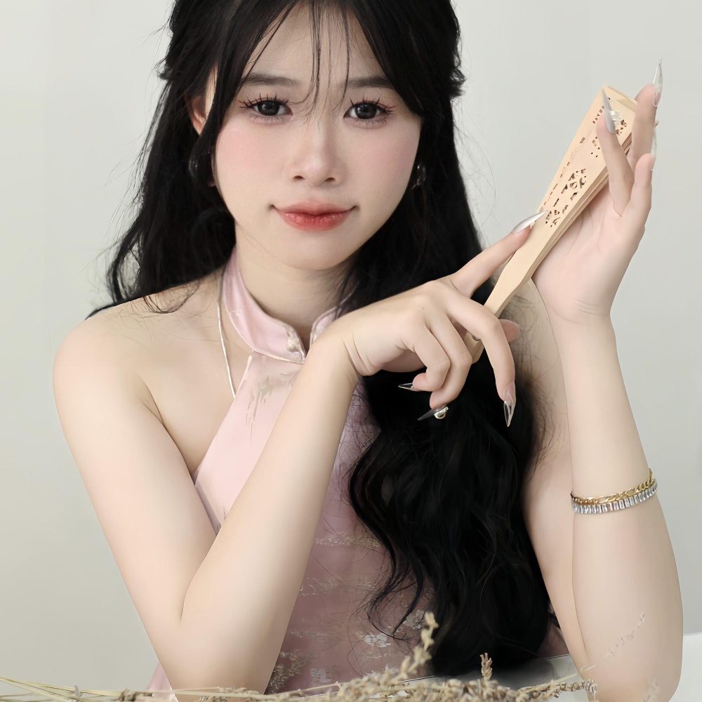 Nữ game thủ lộ nhan sắc