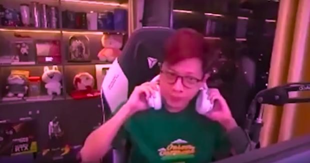 Minh Nghi tìm ra cách phá khiên người Mìn, hạn chế tiếng ồn thảm hoạ khi chơi game - Ảnh 5. Minh Nghi tìm ra cách phá khiên người Mìn, hạn chế tiếng ồn thảm hoạ khi chơi game - Ảnh 5.