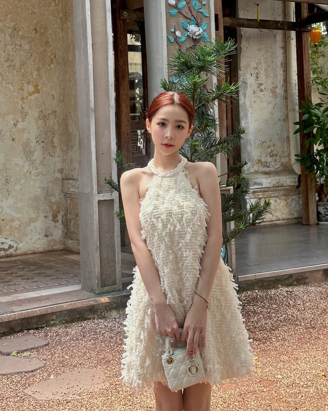 photo-2-16919750824131594538517-1691980855067-1691980855151749105130 Bạn gái B Ray bị “khui” loạt ảnh thời chưa phẫu thuật thẩm mỹ, khác cỡ nào mà chính chủ phải lên tiếng? photo 2 16919750824131594538517 1691980855067 1691980855151749105130