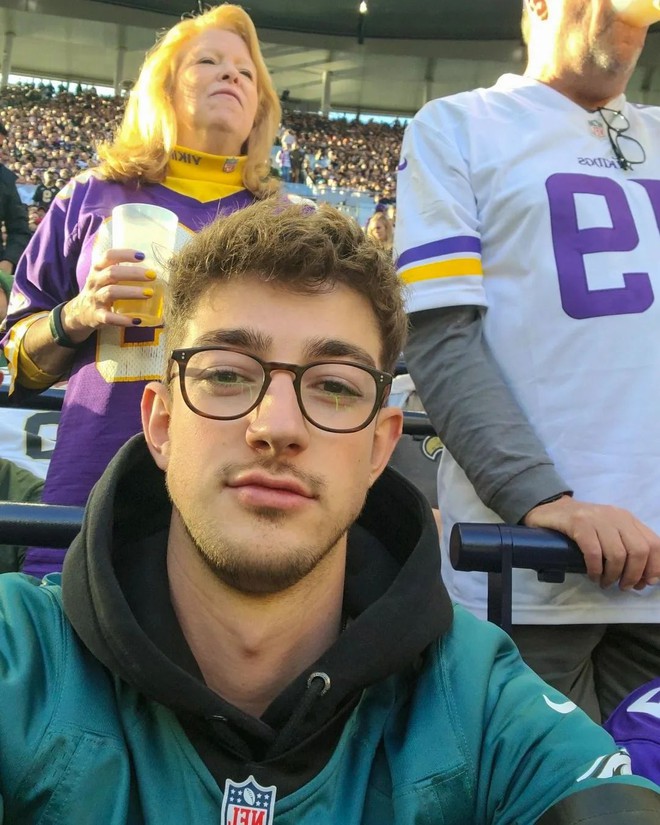 photo-2-16925762856252013603494-1692579839058-1692579839374183483304 Khánh Vy và bạn trai Tây lọt top tìm kiếm, danh tính người ấy gây bất ngờ photo 2 16925762856252013603494 1692579839058 1692579839374183483304