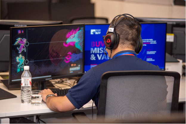 Vượt xa khỏi lầm tưởng, Game đang trở thành ngành nghề hấp dẫn cho người trẻ Việt - Ảnh 3. Vượt xa khỏi lầm tưởng, Game đang trở thành ngành nghề hấp dẫn cho người trẻ Việt - Ảnh 3.