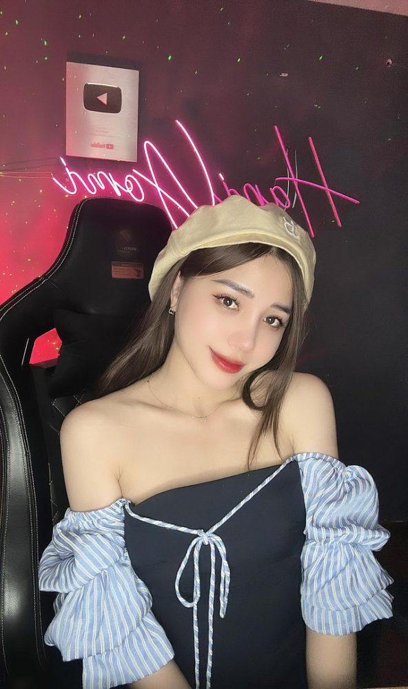 Gái xinh nổi bật giữa dàn sao team Độ Mixi, quá khứ thân thiết với MisThy, Linh Ngọc Đàm - Ảnh 10. Gái xinh nổi bật giữa dàn sao team Độ Mixi, quá khứ thân thiết với MisThy, Linh Ngọc Đàm - Ảnh 10.