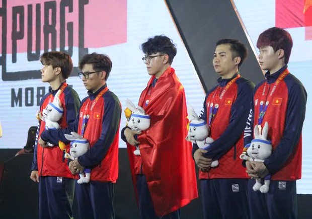 Tổng kết huy chương của Esports Việt tại SEA Games 32: Bảo vệ vị thế độc tôn của Đột Kích! - Ảnh 7. Tổng kết huy chương của Esports Việt tại SEA Games 32: Bảo vệ vị thế độc tôn của Đột Kích! - Ảnh 7.