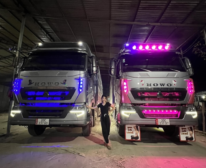 Mỹ nhân Thái Nguyên nặng 36kg lái xe tải nặng 30 tấn, được dân mạng gọi là bóng hồng container - Ảnh 10. Mỹ nhân Thái Nguyên nặng 36kg lái xe tải nặng 30 tấn, được dân mạng gọi là bóng hồng container - Ảnh 10.