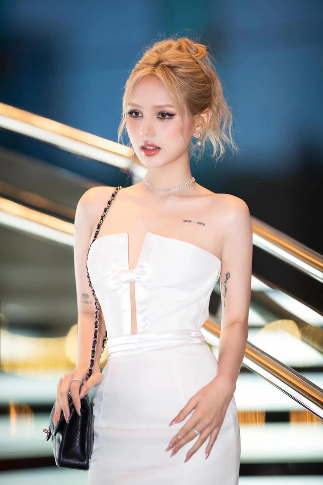 So kè nhan sắc Xoài Non - Huyền 204: Từ mặt mộc đến lên sóng truyền hình đều không bị dìm nhưng body ai nóng bỏng hơn? photo 6 1679723647213147662415 1679800040536 16798000406371710094881