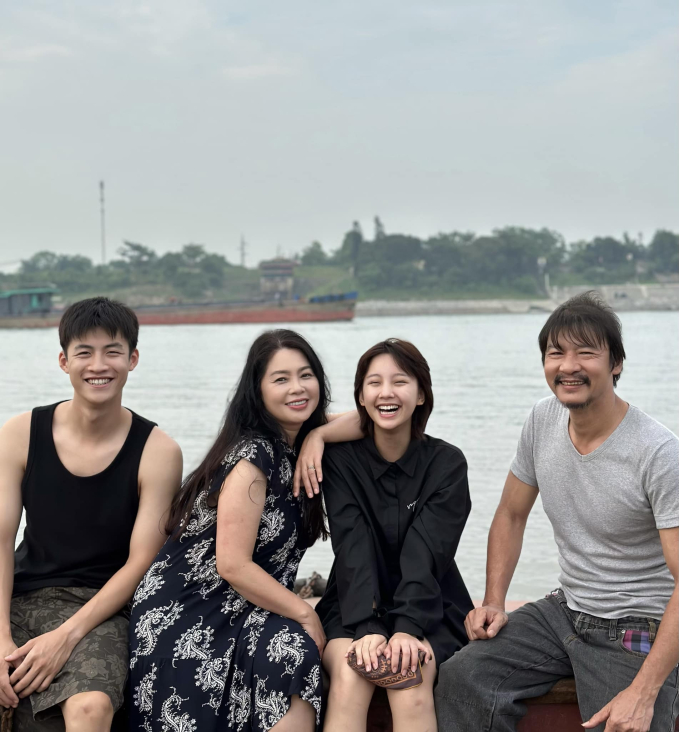 Dàn hot girl phim Việt giờ vàng: Lên sóng cân đẹp vai diễn, ngoài đời đắt show mẫu ảnh - Ảnh 8. Dàn hot girl phim Việt giờ vàng: Lên sóng cân đẹp vai diễn, ngoài đời đắt show mẫu ảnh - Ảnh 8.