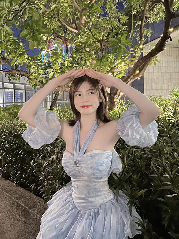 Rộ hình ảnh nam streamer đình đám một thời ngã ngựa đi bán bánh mì, nghi vấn cuộc sống xuống dốc sau giải nghệ? - Ảnh 5.