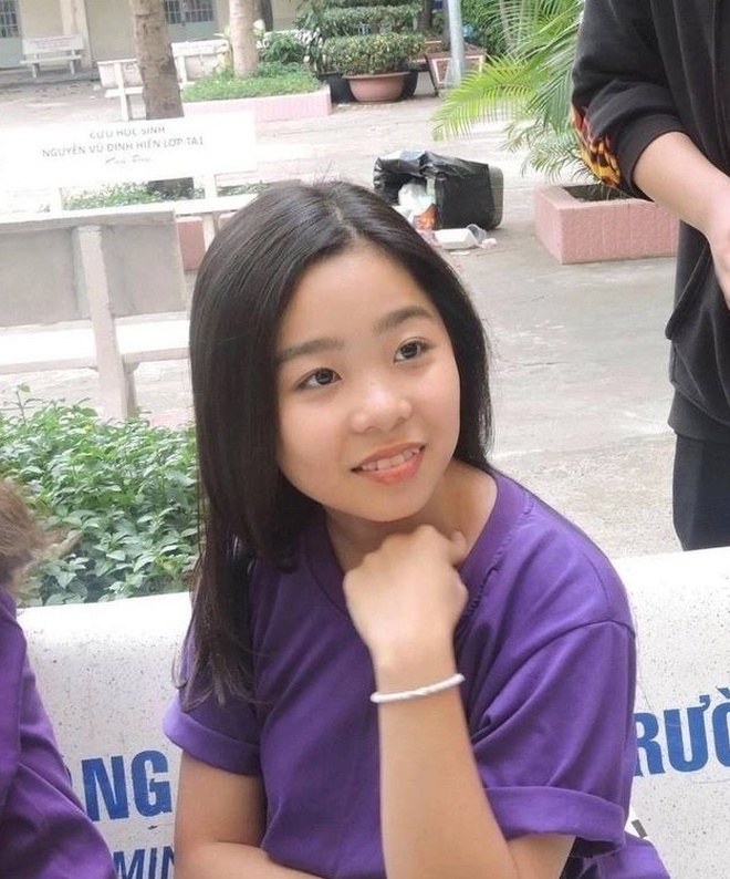 photo-7-16919750881771554833914-1691980851909-16919808520321132494774 Bạn gái B Ray bị “khui” loạt ảnh thời chưa phẫu thuật thẩm mỹ, khác cỡ nào mà chính chủ phải lên tiếng? photo 7 16919750881771554833914 1691980851909 16919808520321132494774