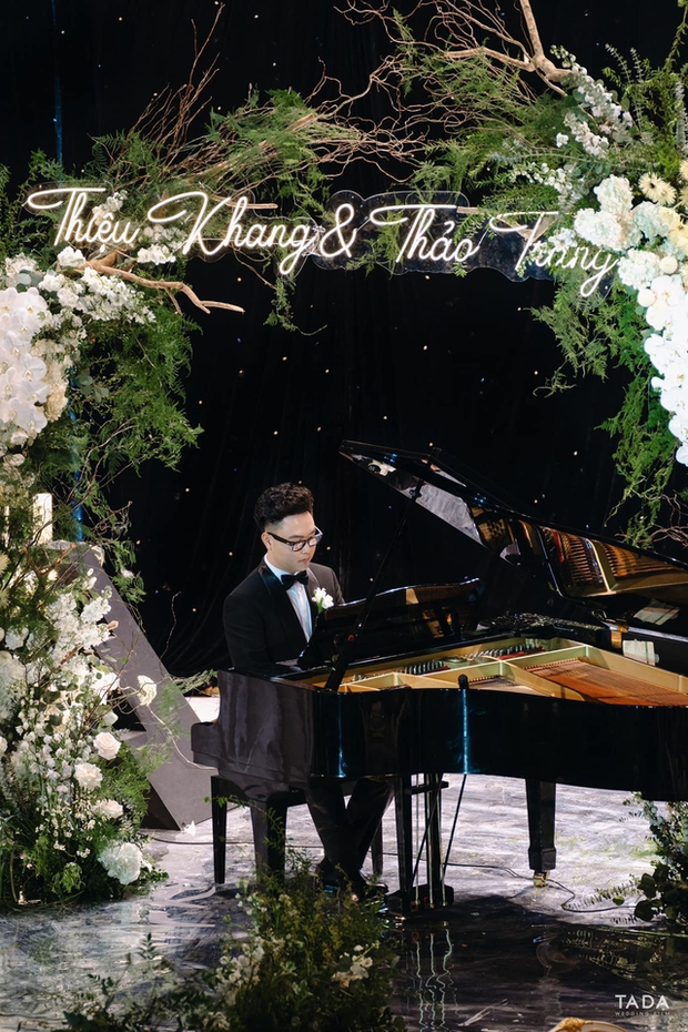 Toàn cảnh đám cưới đẹp như mộng của nữ thần Esports: Sang - xịn - mịn không có nhưng! - Ảnh 7. Toàn cảnh đám cưới đẹp như mộng của nữ thần Esports: Sang - xịn - mịn không có nhưng! - Ảnh 7.