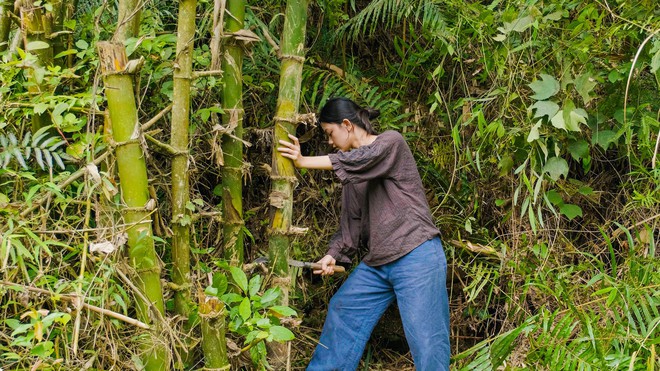 photo-9-1685896464852357391829-1685952926448-16859529265602076344804 3 cô thôn nữ miệt vườn nổi tiếng nhất hiện nay, khiến ai nhìn vào cũng phải nghẹn ngào: "Nhớ quê quá!" photo 9 1685896464852357391829 1685952926448 16859529265602076344804