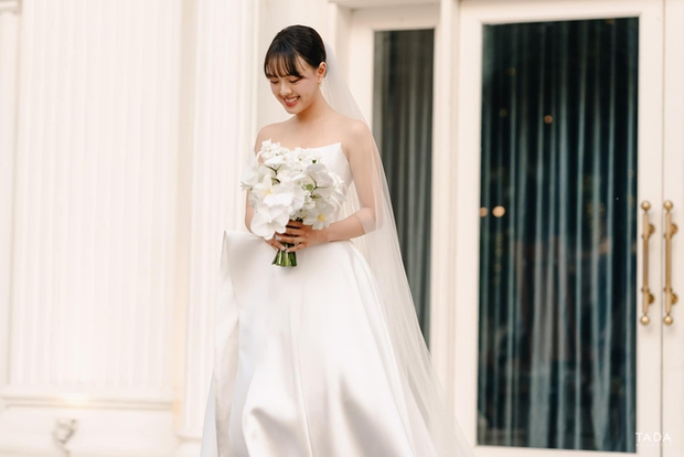 Toàn cảnh đám cưới đẹp như mộng của nữ thần Esports: Sang - xịn - mịn không có nhưng! - Ảnh 6. Toàn cảnh đám cưới đẹp như mộng của nữ thần Esports: Sang - xịn - mịn không có nhưng! - Ảnh 6.