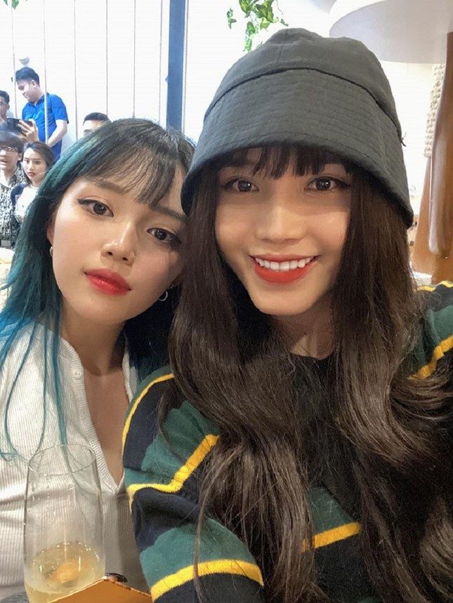 Gái xinh nổi bật giữa dàn sao team Độ Mixi, quá khứ thân thiết với MisThy, Linh Ngọc Đàm - Ảnh 3. Gái xinh nổi bật giữa dàn sao team Độ Mixi, quá khứ thân thiết với MisThy, Linh Ngọc Đàm - Ảnh 3.