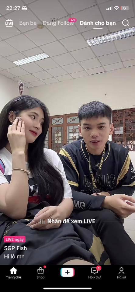 Vừa giành 100 "củ" của ĐTDV, nam tuyển thủ công khai luôn bạn gái hot girl nức tiếng - Ảnh 5. Vừa giành 100 "củ" của ĐTDV, nam tuyển thủ công khai luôn bạn gái hot girl nức tiếng - Ảnh 5.