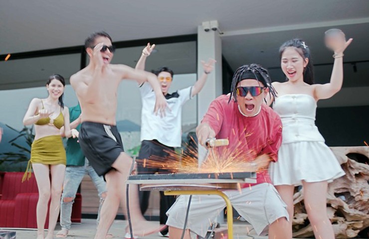 Từ "vợ quốc dân" đến diễn viên lên sóng phim Việt giờ vàng, nữ chính thốt lên một điều cay đắng! - Ảnh 3. Từ "vợ quốc dân" đến diễn viên lên sóng phim Việt giờ vàng, nữ chính thốt lên một điều cay đắng! - Ảnh 3.