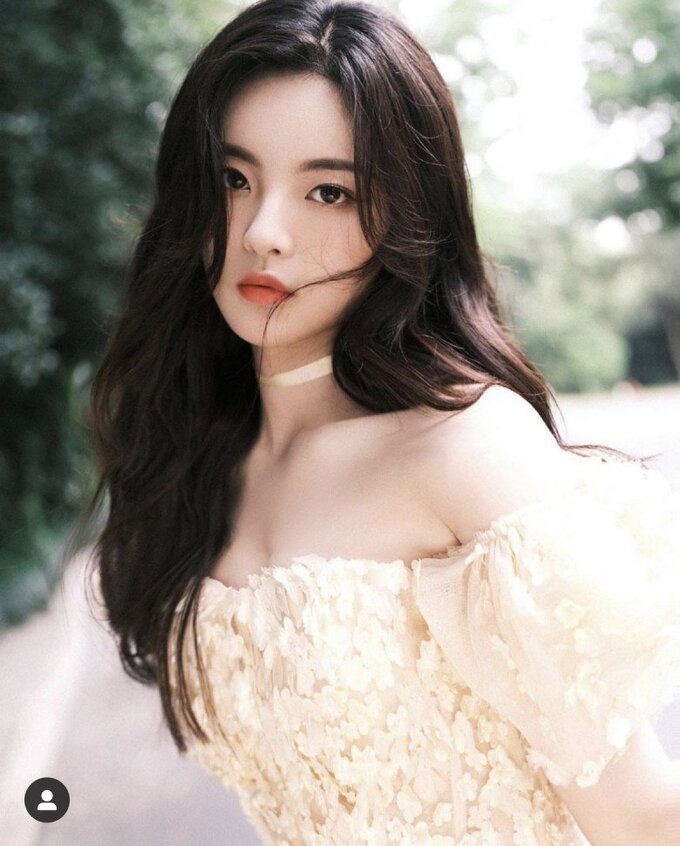 Cùng ngắm nhìn nhan sắc đỉnh cao của "Thần tiên tỷ tỷ" khiến dân mạng hết lời khen ngợi q1 7
