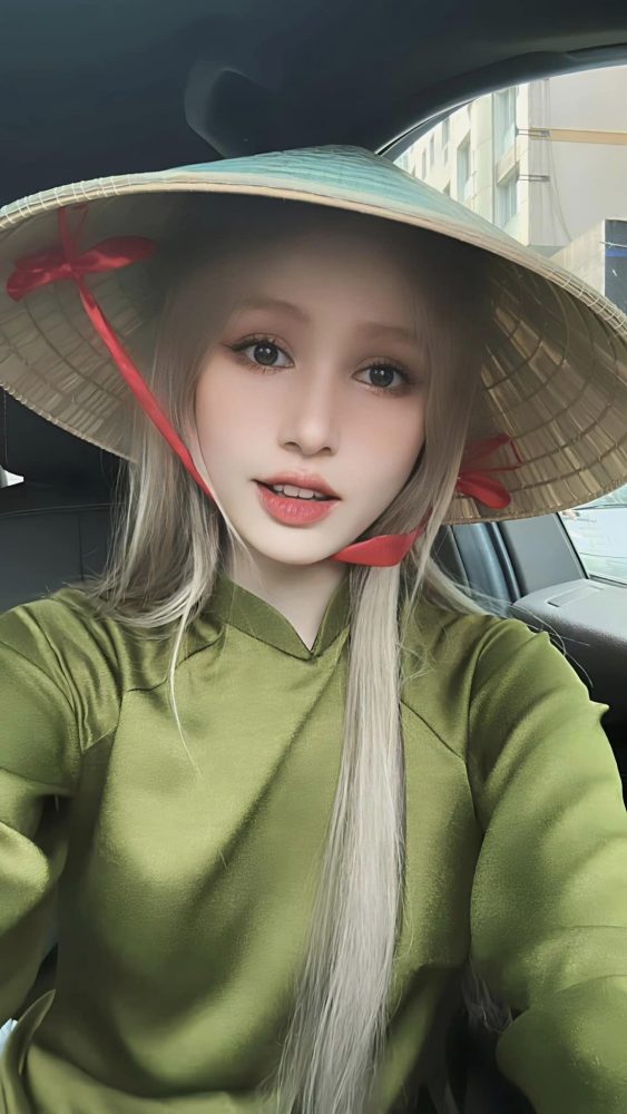 Xoài Non hoá nàng thơ xinh đẹp nhận được nhiều lời khen từ cư dân mạng q23