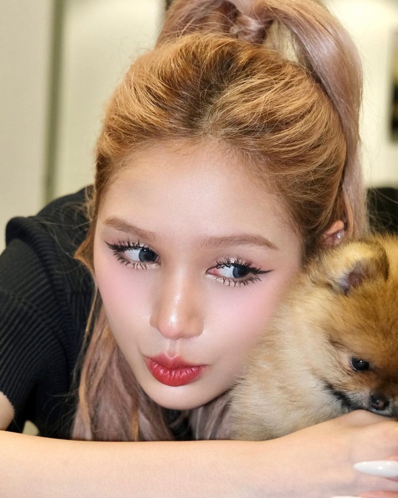 q26 Xoài Non hoá nàng thơ xinh đẹp nhận được "cơn mưa" lời khen từ fan hâm mộ q26