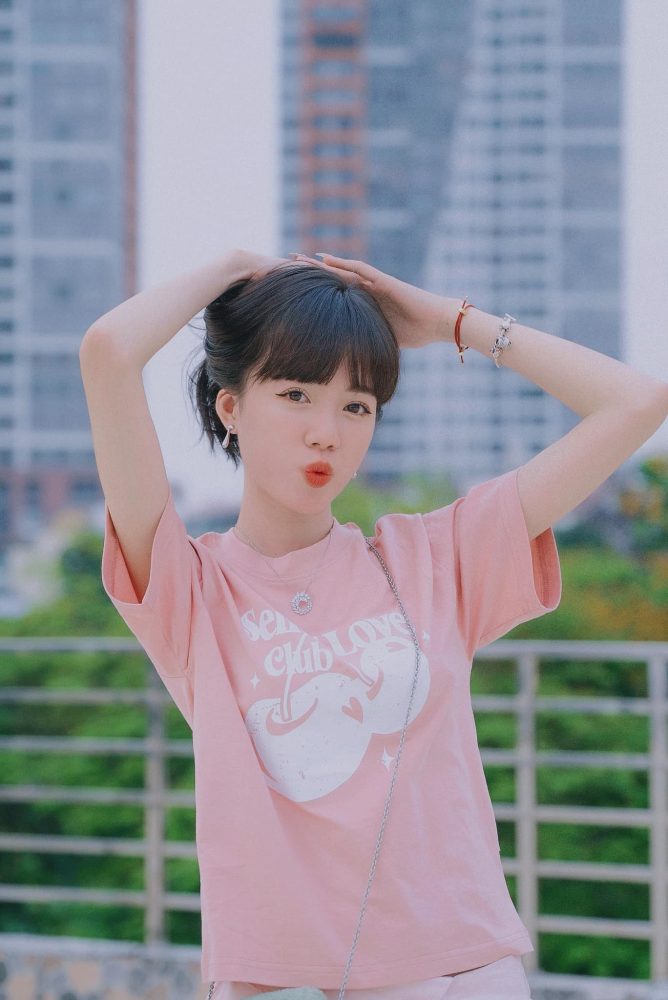 Mèo Sao Hỏa với nụ cười toả nắng nhận "cơn mưa" lời khen từ fan hâm mộ q27 1