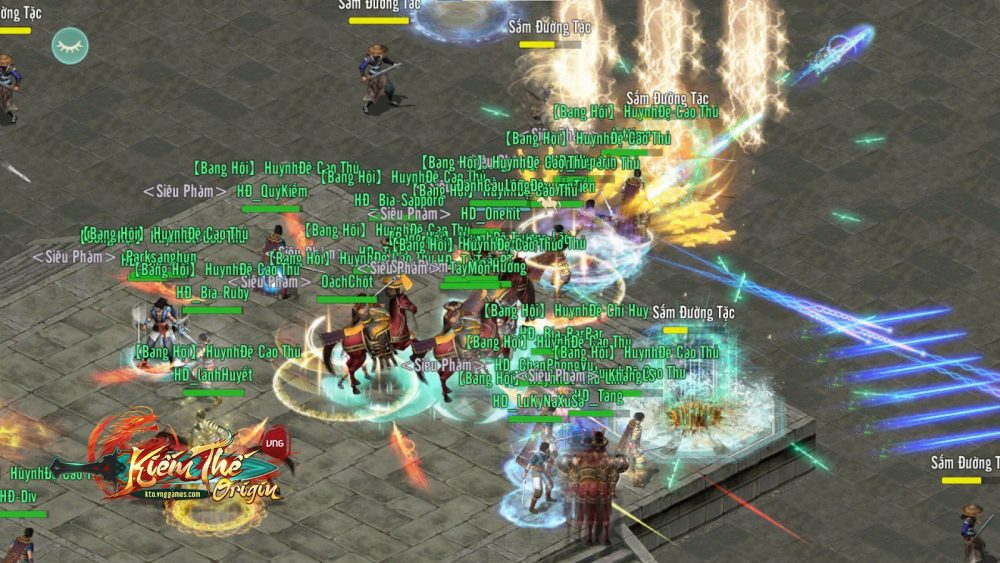 Bom tấn tái hiện ký ức và thanh xuân huy hoàng của VNG ‘chật cứng’ người trong ngày ra mắt - Ảnh 2.