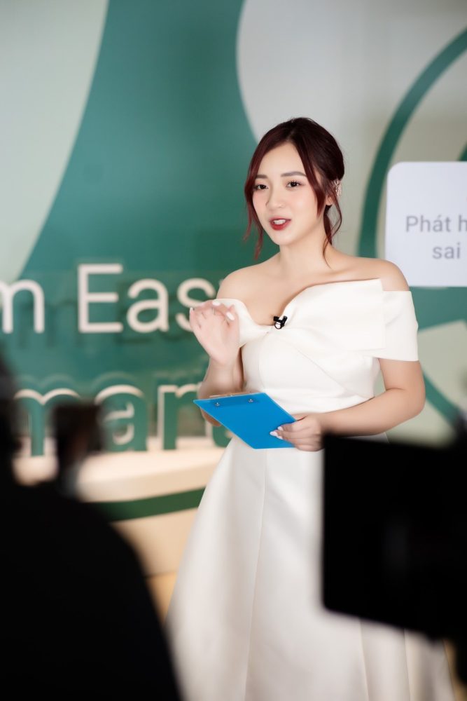 q32-1 MC Phương Thảo xinh đẹp cùng thần thái sang chảnh chiếm trọn trái tim game thủ Liên Quân Mobile q32 1