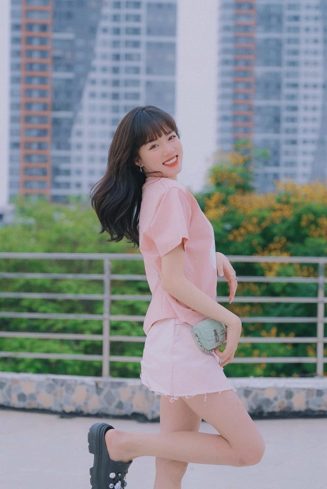 Mèo Sao Hỏa với nụ cười toả nắng nhận "cơn mưa" lời khen từ fan hâm mộ q37 2